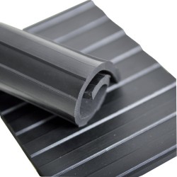 Tapis bande caoutchouc noir 5mm - 1000mm x 10m
