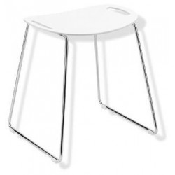 Tabouret de douche Hewi, structure chromée, assise en blanc de sécurité