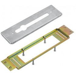 Plaque de montage 456x150 3 trou s